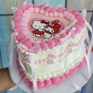 Beautiful Vintage Heart Cake with Print