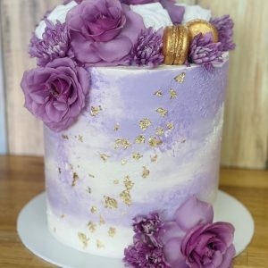 Beautiful purple & gold tones floral cake
