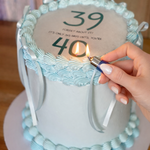 Burn Away Cake - Cute Style Blue